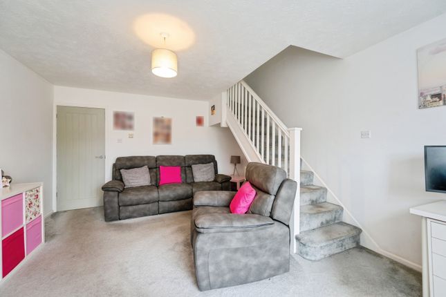 33, Kingfisher Close, Hampshire photo 4