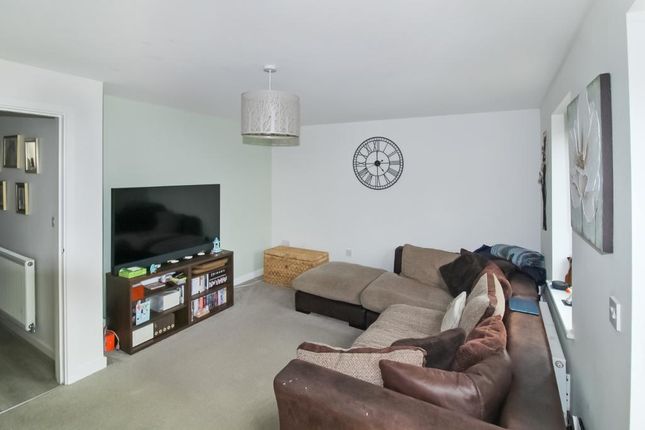 5, Merino Green, Milton Keynes photo 4