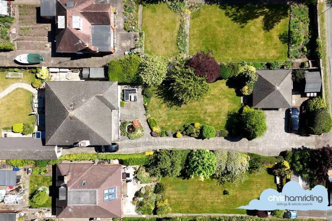Meadow Bank Cedar Avenue, Stoke-On-Trent photo 3