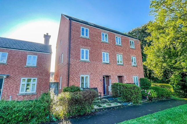 Thumbnail Semi-detached house to rent in Harrolds Close, Dursley
