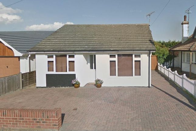 2 bed detached bungalow to rent in Virginia Road, Whitstable CT5