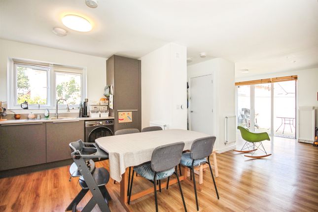 2, Fullarton Avenue, Warwick photo 4