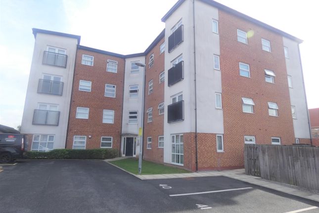 Flat for sale in Ivy Graham Close, Manchester