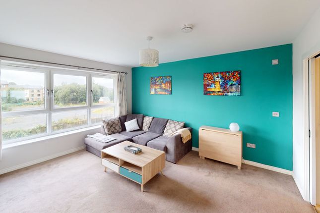 2/2 69 Station Road, Renfrew photo 2
