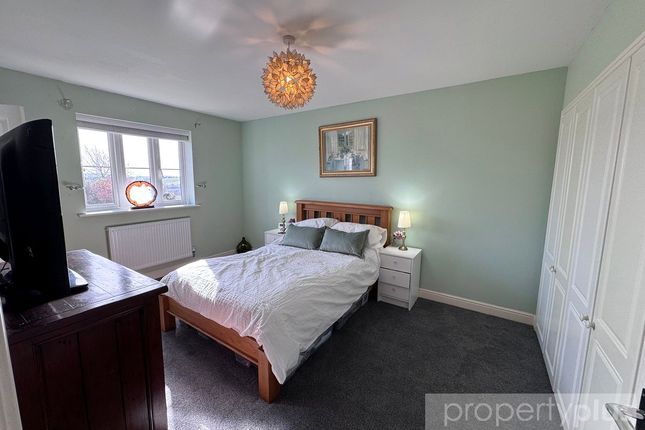 4, Cedar Way, Rhondda Cynon Taff photo 5