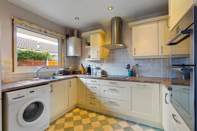 57, Stoneyfields, Bristol photo 3