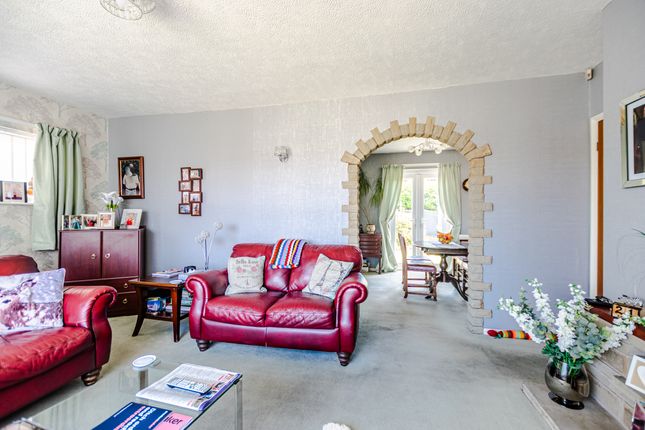 45, Foxdale Avenue, Selby photo 4