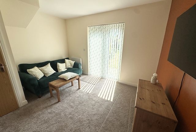 51, Mead Cross Devon, Cranbrook photo 4