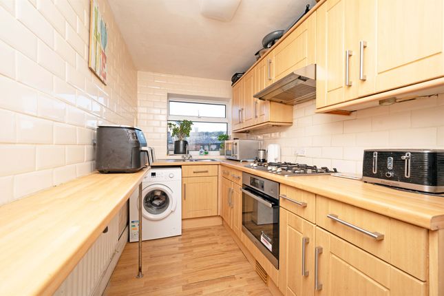 31, Harborough Road, Kettering photo 4