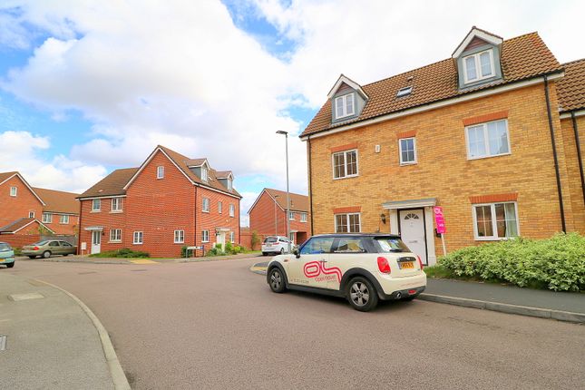 Thumbnail Terraced house to rent in Maskell Drive, Bedford