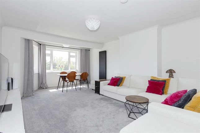 172a, Goring Road, Goring-By-Sea photo 2