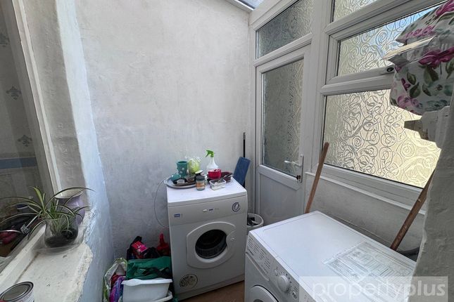 2, Wyndham Street, Pentre photo 5