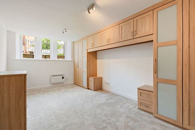 Apartment 5, The School House, School Street, Bolton photo 2