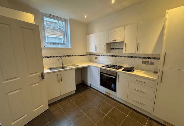 6 Yeast Close, Hanwell photo 2