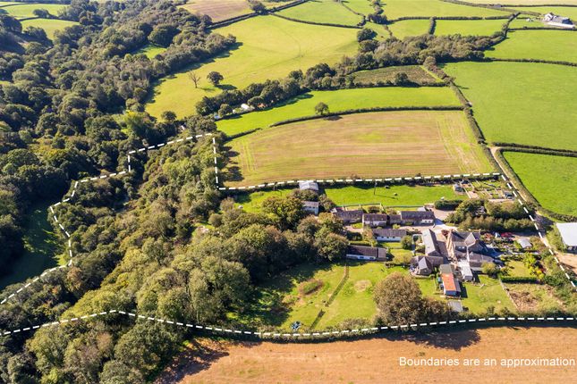 Birchill Farm,, Langtree, Devon photo 4