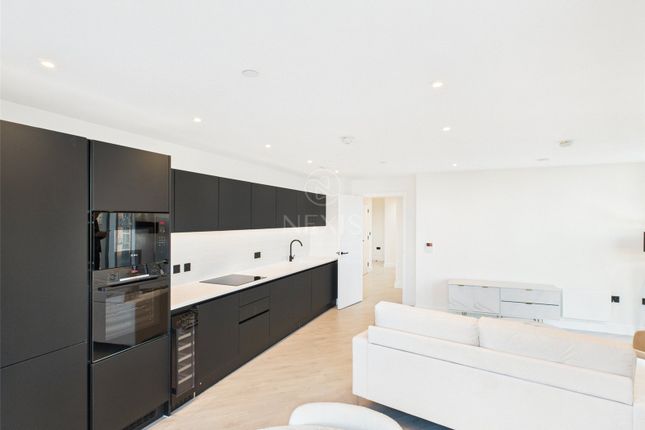 Vista River Gardens, 1 Trinity Way photo 4