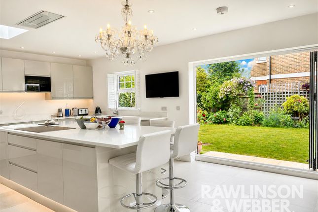 20a, Beauchamp Road, East Molesey photo 2
