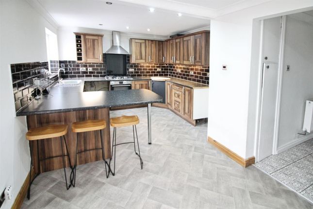 22, Beechwood Croft, Sherburn In Elmet photo 2