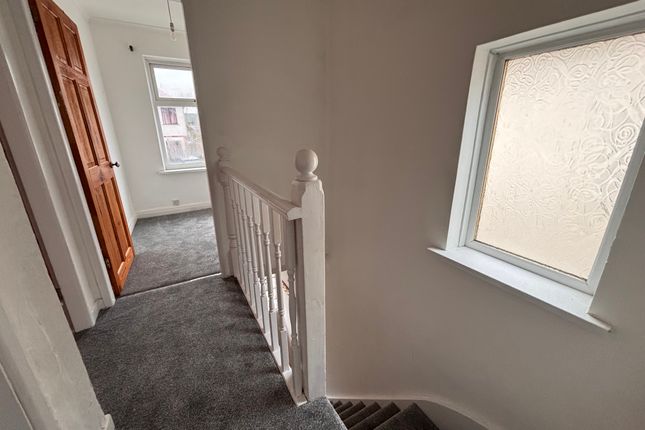 61, Walsall photo 3