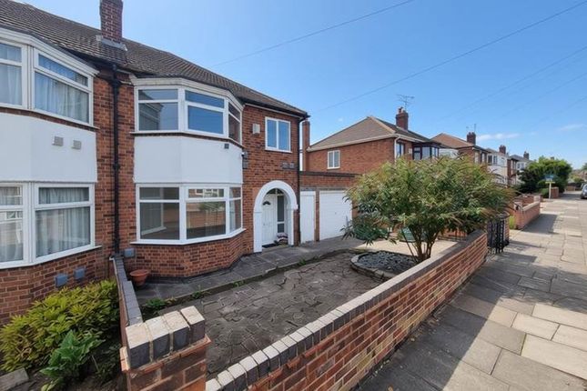 23, Asquith Boulevard, Leicester photo 2