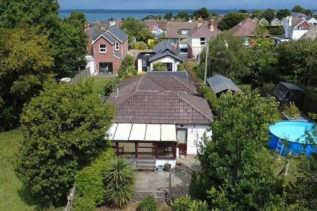 3-bed bungalow on 21, Hilton Road, Cowes, £250,000