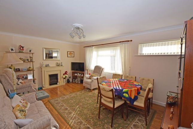 Flat for sale in Wooteys Way, Alton