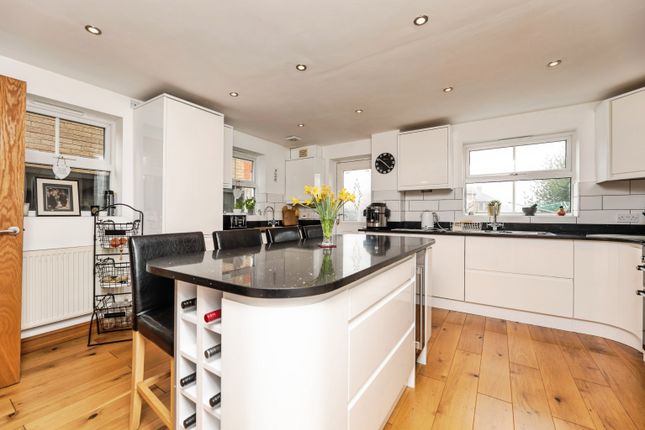 10, Rowley Croft, Pontefract photo 3