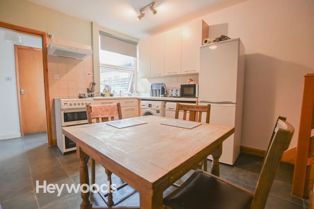 30 Silverdale Road, Newcastle photo 4