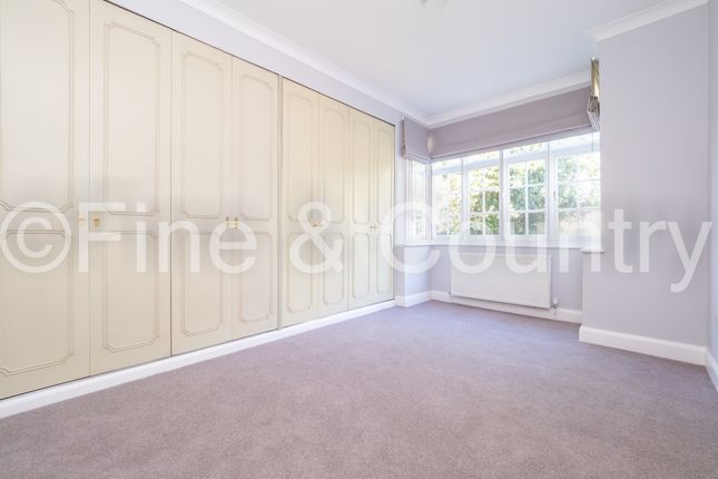 45, The Drive, Surrey photo 5