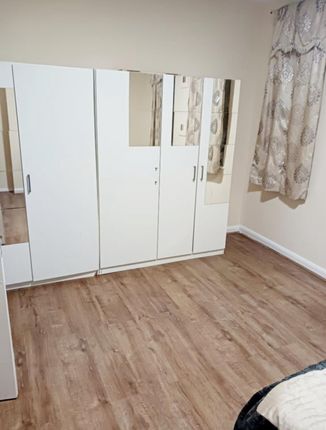 Maisonette to rent in Herga Road, Harrow