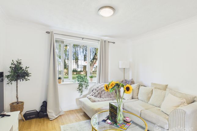 17, CALDERBROOK COURT, CHEADLE photo 4