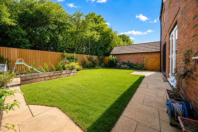 2 Luke Jackson Way, Markfield photo 2
