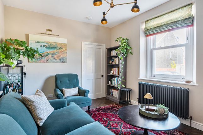 The White Cottage, Devizes Road, Box photo 4