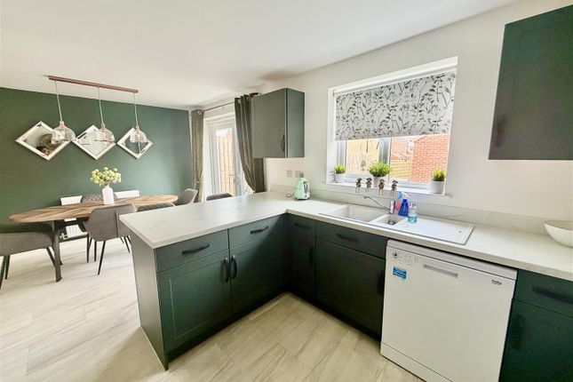 73, Monkshood Drive, Hetton Le Hole photo 3
