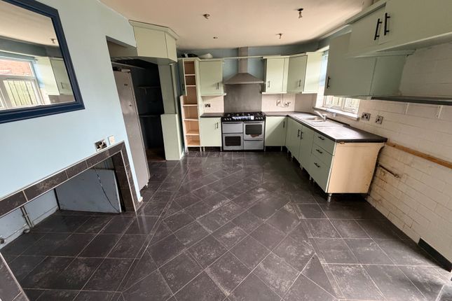 12, White Rise, Dunmurry photo 4