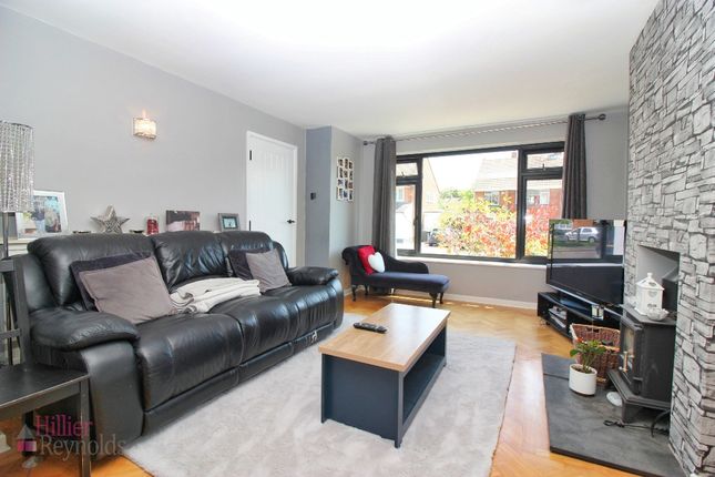 7, Mcdermott Road, Borough Green photo 2