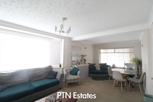 1, Bramber Drive, Wolverhampton photo 4