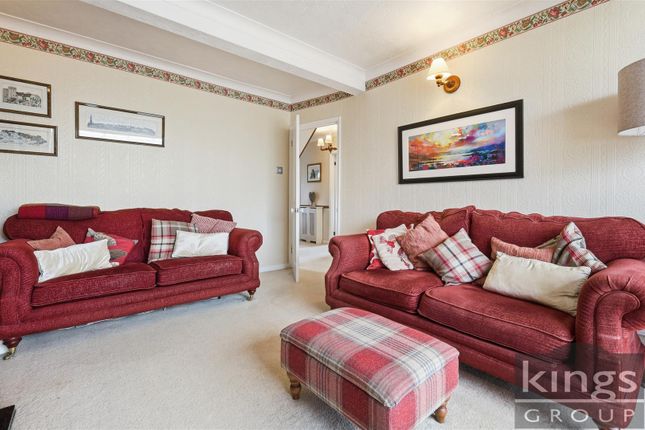 29, Weald Bridge Road, Epping photo 4