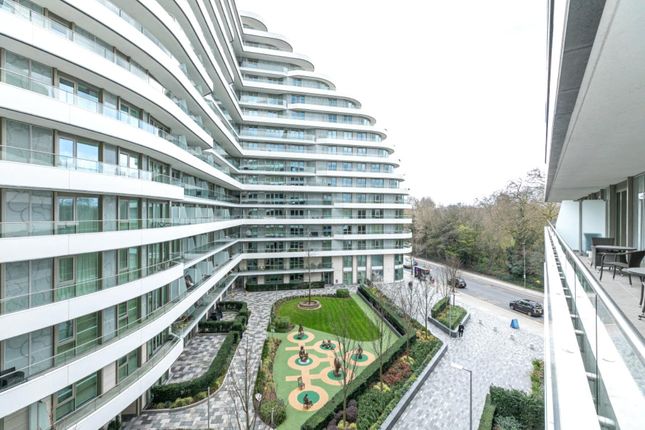 Flat for sale in Altissima House, Chelsea Vista, Queenstown Road, London