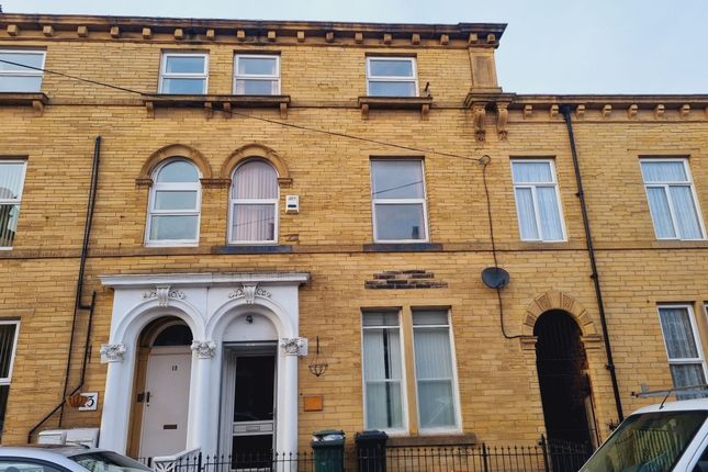 Thumbnail Terraced house to rent in Hallfield Road, Bradford