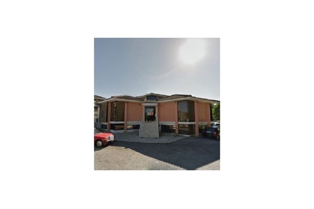 Property for sale in Algés Linda-A-Velha E Cruz Quebrada-Dafundo, Algés, Linda-A-Velha E Cruz Quebrada-Dafundo, Oeiras