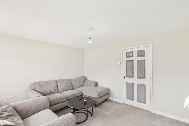 6, Foxton Close, Sunderland photo 4