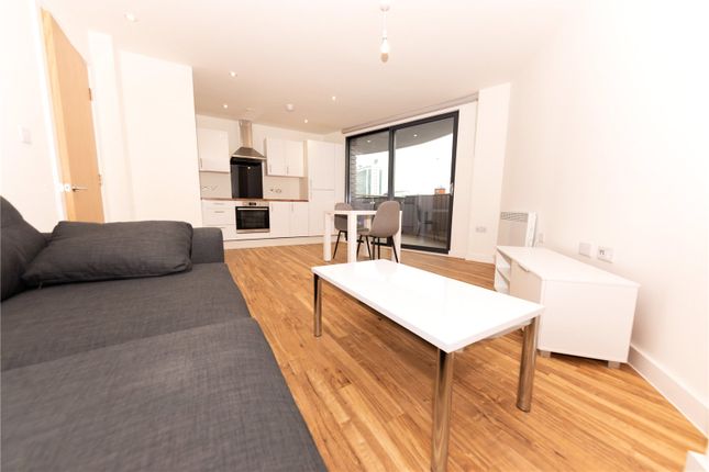 Thumbnail Flat to rent in Manchester Waters, 1 Pomona Strand, Old Trafford, Manchester