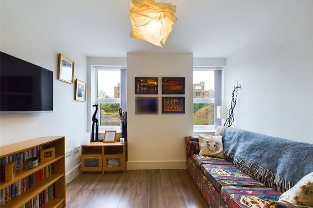 2, Verve Apartments, Romford photo 3