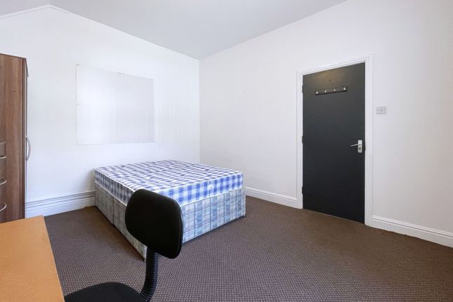 Ground Floor Flat - 146 Cathays Terrace, Cathays, Cardiff photo 2