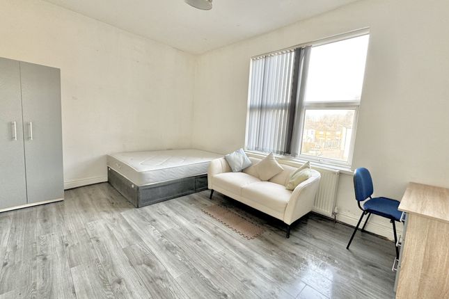 2, Barkly Terrace, Leeds photo 2