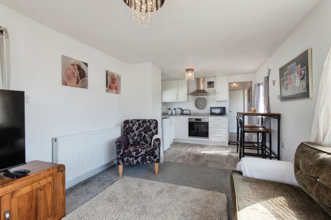 37, Three Star Park, Lower Stondon photo 4