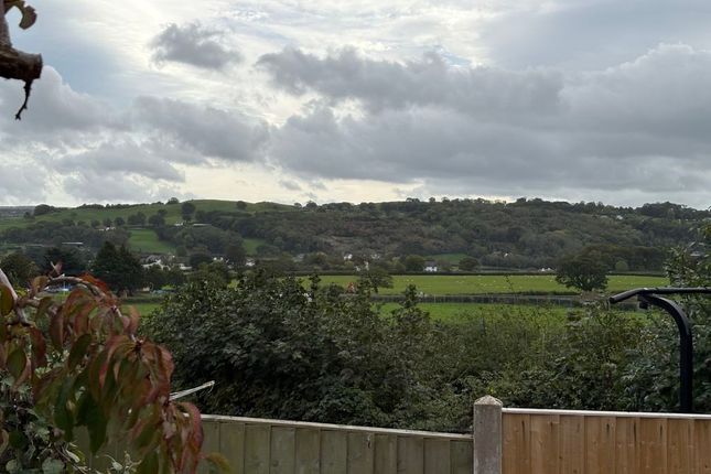 Conolly Close, Llandudno photo 2