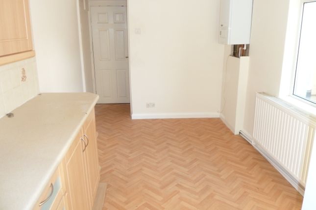 55, Balfour Road, Chatham photo 3