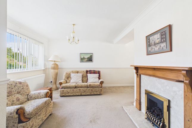 1 Culland View, Matlock photo 2
